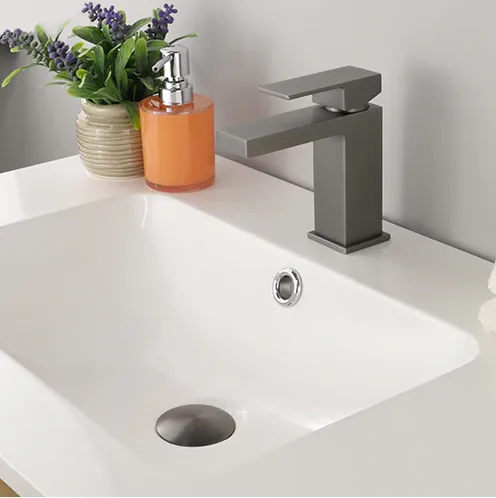 MADISON Single Hole Faucet - F11123GG