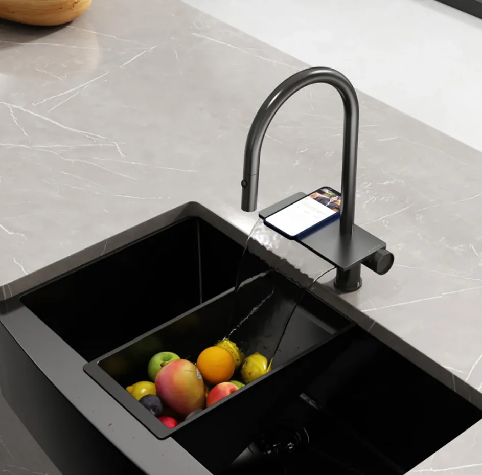 TIFFANY Single handle Kitchen Faucet (F27114)MB